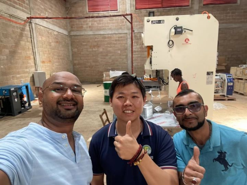Container plate making machine